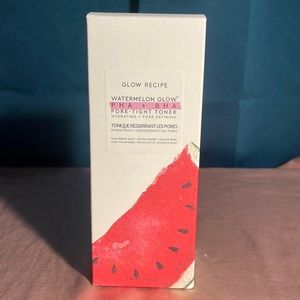 Watermelon Glow PHA + BHA Pore-Tight Toner